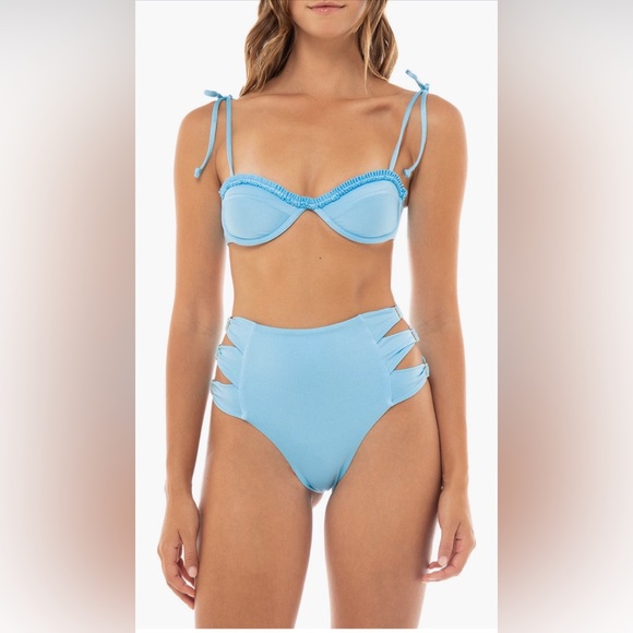 Agua Bendita Willa Seed High Waist Bikini Bottom, Size Medium, $110